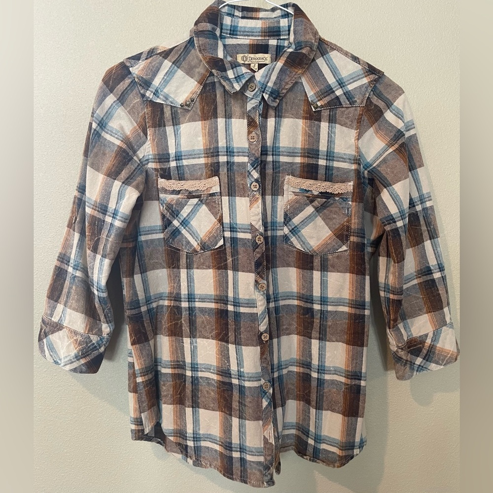 Women’s Democracy button-up top
